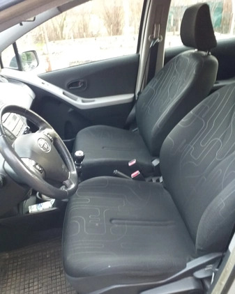 Toyota Yaris cena 16500 przebieg: 141425, rok produkcji 2010 z Warszawa małe 29